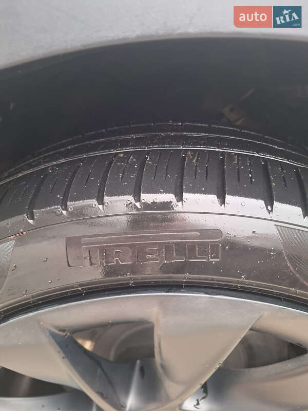 Внедорожник / Кроссовер Tesla Model Y 2021 в Черкассах