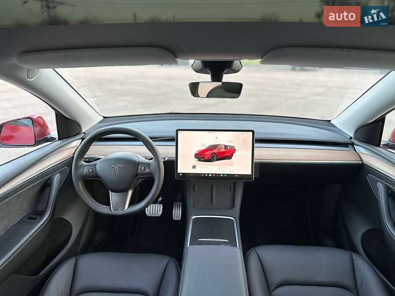 Позашляховик / Кросовер Tesla Model Y 2023 в Дніпрі фото 7 Позашляховик / Кросовер Tesla Model Y 2023 в Дніпрі