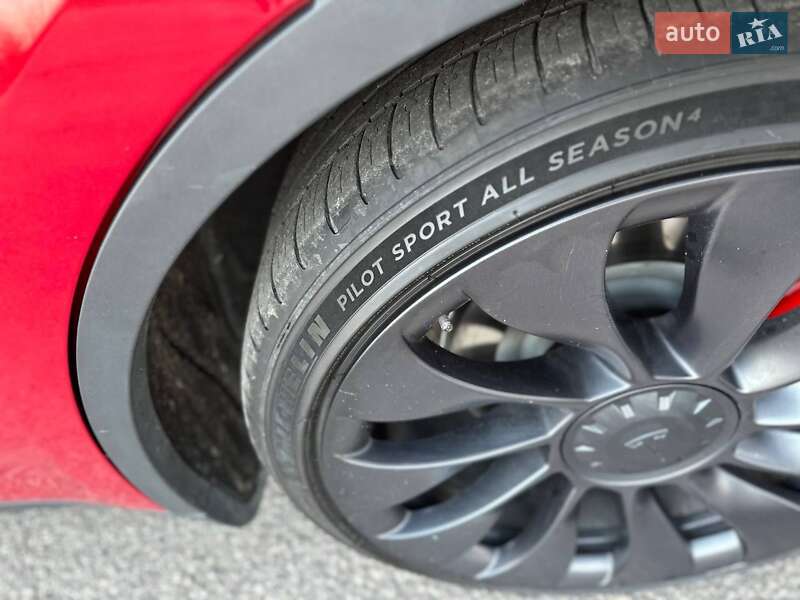 Позашляховик / Кросовер Tesla Model Y 2023 в Дніпрі фото 10 Позашляховик / Кросовер Tesla Model Y 2023 в Дніпрі