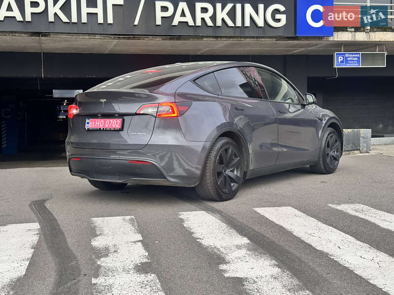 Позашляховик / Кросовер Tesla Model Y 2023 в Києві