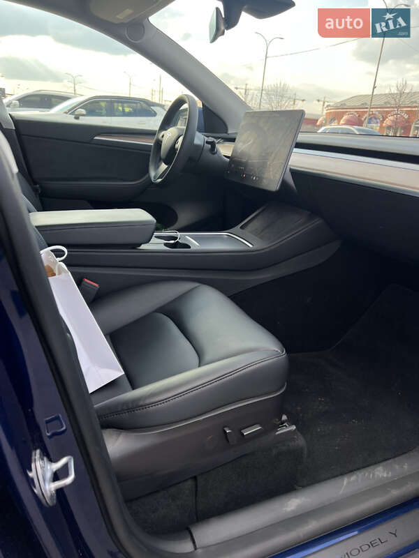 Позашляховик / Кросовер Tesla Model Y 2022 в Харкові