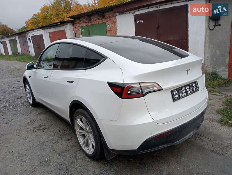 Внедорожник / Кроссовер Tesla Model Y 2022 в Шепетовке