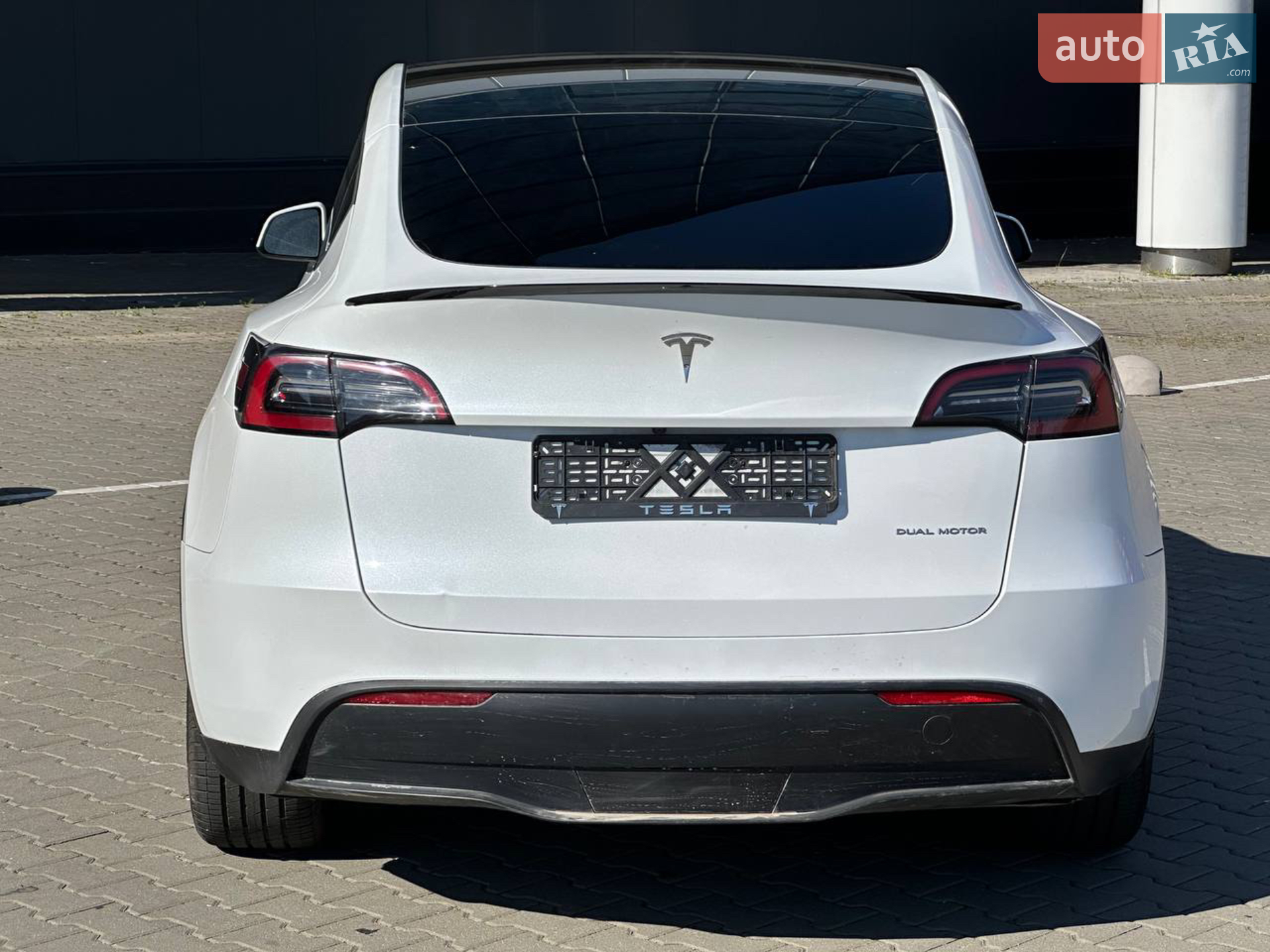 2022 Tesla Model Y - мініатюра 10