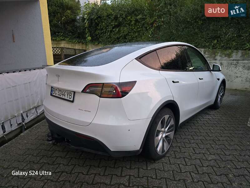 Позашляховик / Кросовер Tesla Model Y 2021 в Львові фото 2 Позашляховик / Кросовер Tesla Model Y 2021 в Львові