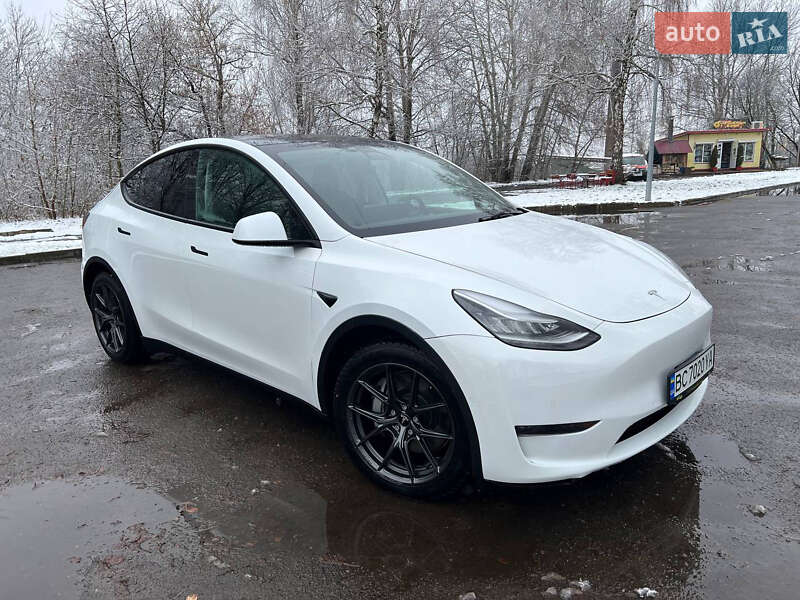 Внедорожник / Кроссовер Tesla Model Y 2021 в Тернополе фото 16 Внедорожник / Кроссовер Tesla Model Y 2021 в Тернополе