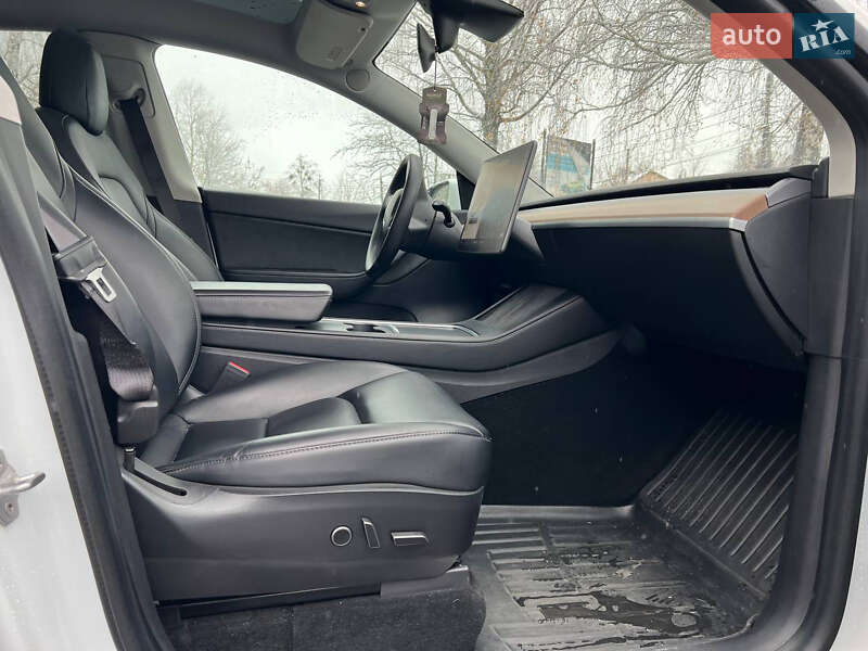 Внедорожник / Кроссовер Tesla Model Y 2021 в Тернополе фото 31 Внедорожник / Кроссовер Tesla Model Y 2021 в Тернополе