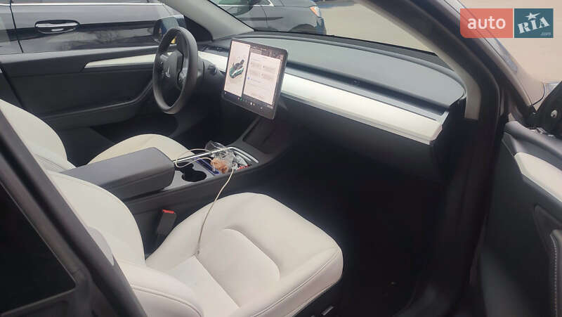 Внедорожник / Кроссовер Tesla Model Y 2023 в Киеве фото 8 Внедорожник / Кроссовер Tesla Model Y 2023 в Киеве