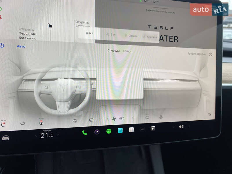 Позашляховик / Кросовер Tesla Model Y 2024 в Києві