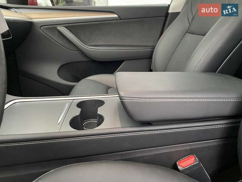 Внедорожник / Кроссовер Tesla Model Y 2023 в Хмельницком фото 15 Внедорожник / Кроссовер Tesla Model Y 2023 в Хмельницком