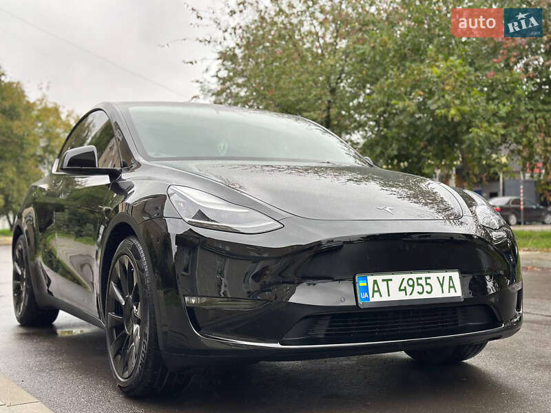 Позашляховик / Кросовер Tesla Model Y 2021 в Коломиї