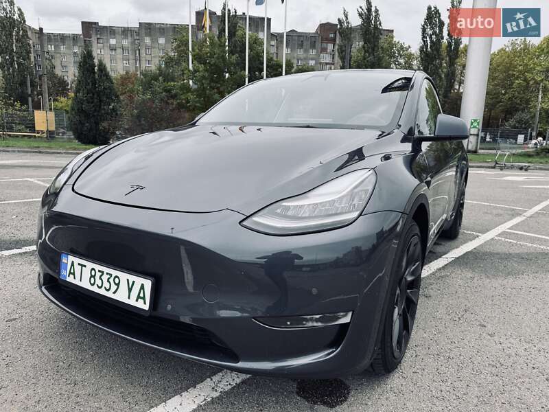 Позашляховик / Кросовер Tesla Model Y 2022 в Івано-Франківську