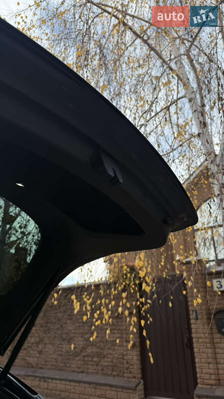 Внедорожник / Кроссовер Tesla Model Y 2023 в Кривом Роге фото 19 Внедорожник / Кроссовер Tesla Model Y 2023 в Кривом Роге