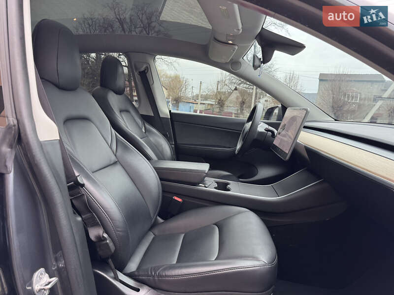 Внедорожник / Кроссовер Tesla Model Y 2020 в Луцке фото 27 Внедорожник / Кроссовер Tesla Model Y 2020 в Луцке