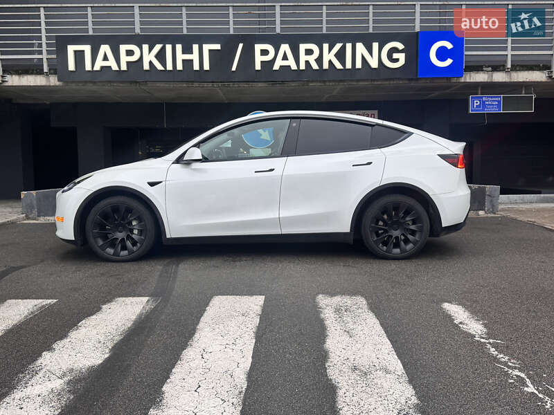 Внедорожник / Кроссовер Tesla Model Y 2023 в Киеве фото 2 Внедорожник / Кроссовер Tesla Model Y 2023 в Киеве