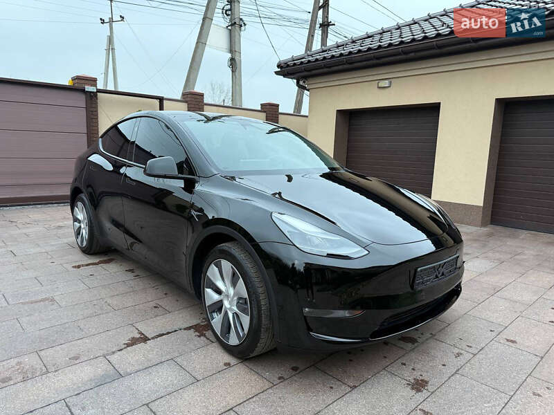 Внедорожник / Кроссовер Tesla Model Y 2023 в Днепре