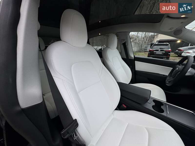 Внедорожник / Кроссовер Tesla Model Y 2022 в Виннице