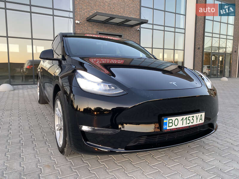 Внедорожник / Кроссовер Tesla Model Y 2021 в Тернополе