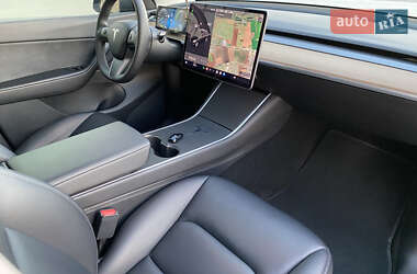 Позашляховик / Кросовер Tesla Model Y 2021 в Тернополі фото 19 Позашляховик / Кросовер Tesla Model Y 2021 в Тернополі