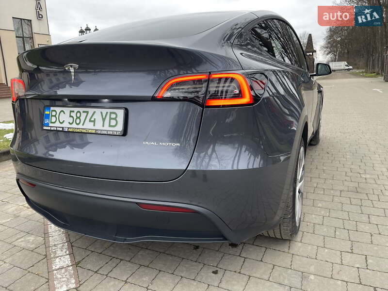 Позашляховик / Кросовер Tesla Model Y 2023 в Львові фото 14 Позашляховик / Кросовер Tesla Model Y 2023 в Львові