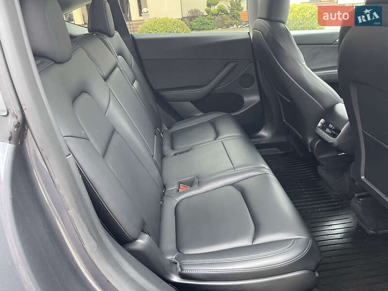 Позашляховик / Кросовер Tesla Model Y 2023 в Львові фото 24 Позашляховик / Кросовер Tesla Model Y 2023 в Львові