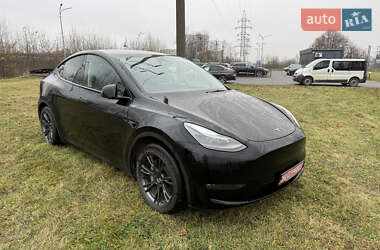 Внедорожник / Кроссовер Tesla Model Y 2024 в Львове