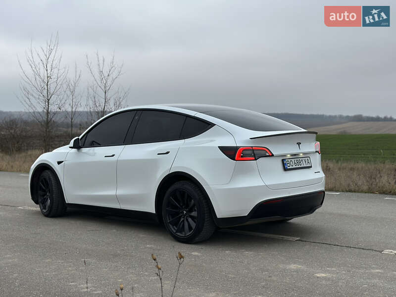 Внедорожник / Кроссовер Tesla Model Y 2022 в Тернополе