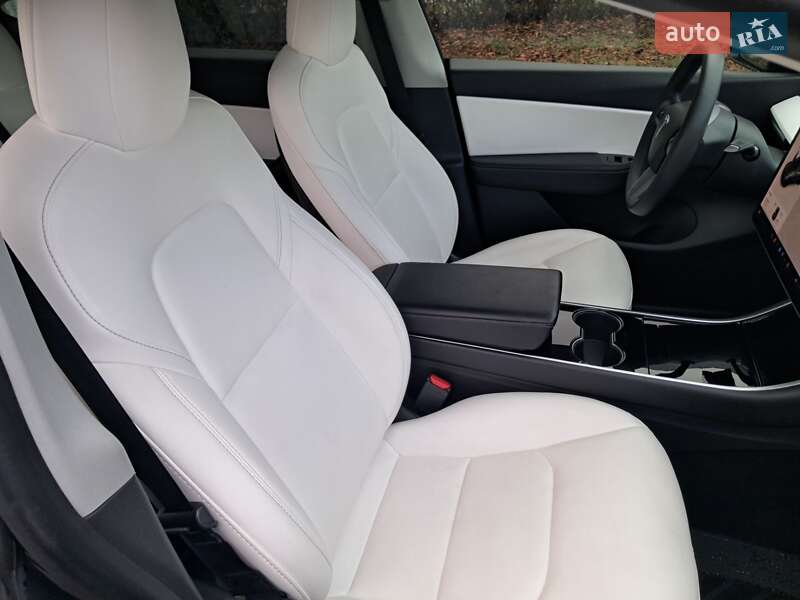 Внедорожник / Кроссовер Tesla Model Y 2020 в Буче