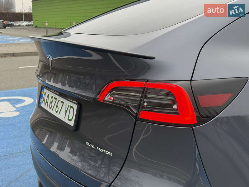 Внедорожник / Кроссовер Tesla Model Y 2023 в Киеве фото 5 Внедорожник / Кроссовер Tesla Model Y 2023 в Киеве