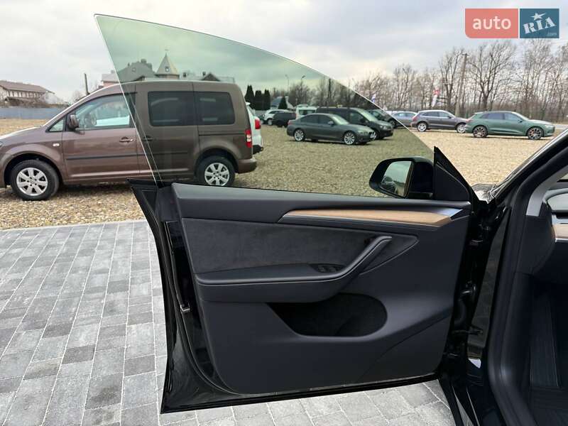 Позашляховик / Кросовер Tesla Model Y 2022 в Коломиї фото 16 Позашляховик / Кросовер Tesla Model Y 2022 в Коломиї