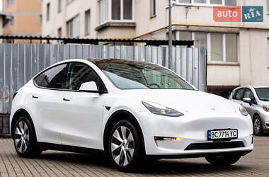 Внедорожник / Кроссовер Tesla Model Y 2024 в Львове