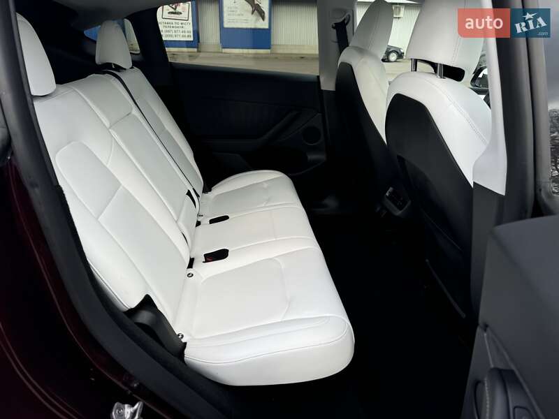 Позашляховик / Кросовер Tesla Model Y 2024 в Ковелі фото 26 Позашляховик / Кросовер Tesla Model Y 2024 в Ковелі