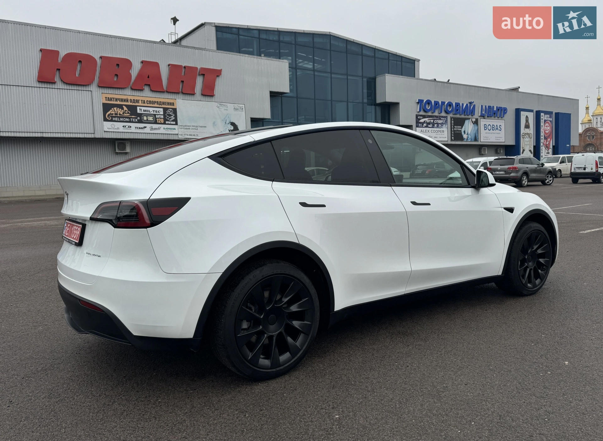 2023 Tesla Model Y - мініатюра 4