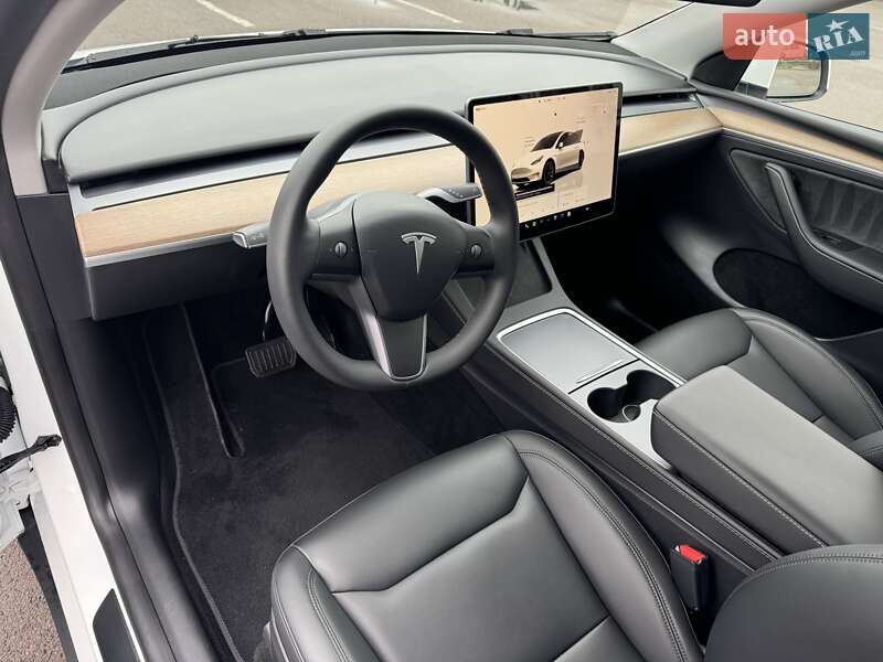 Внедорожник / Кроссовер Tesla Model Y 2023 в Ковеле