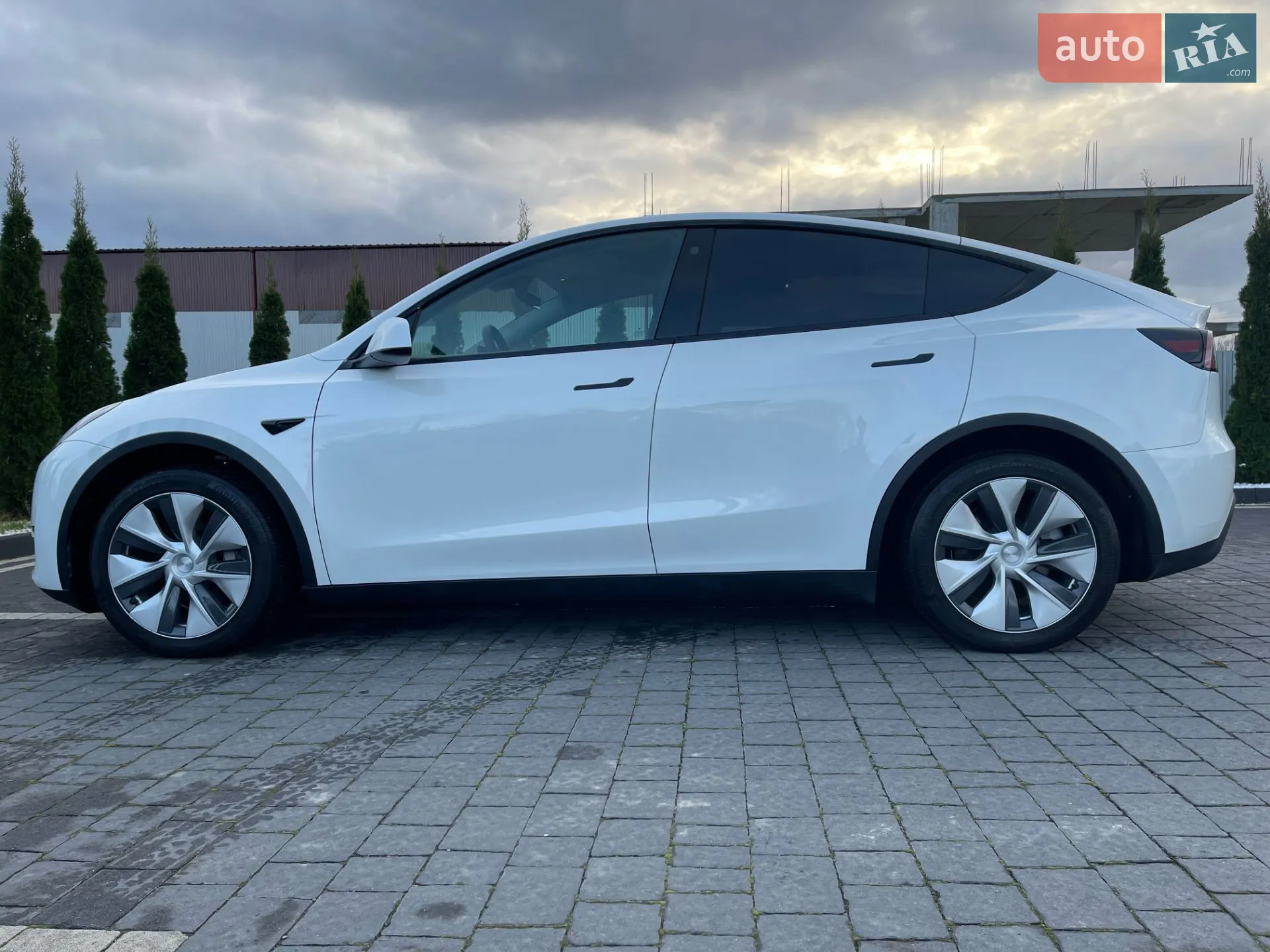 2021 Tesla Model Y - мініатюра 15