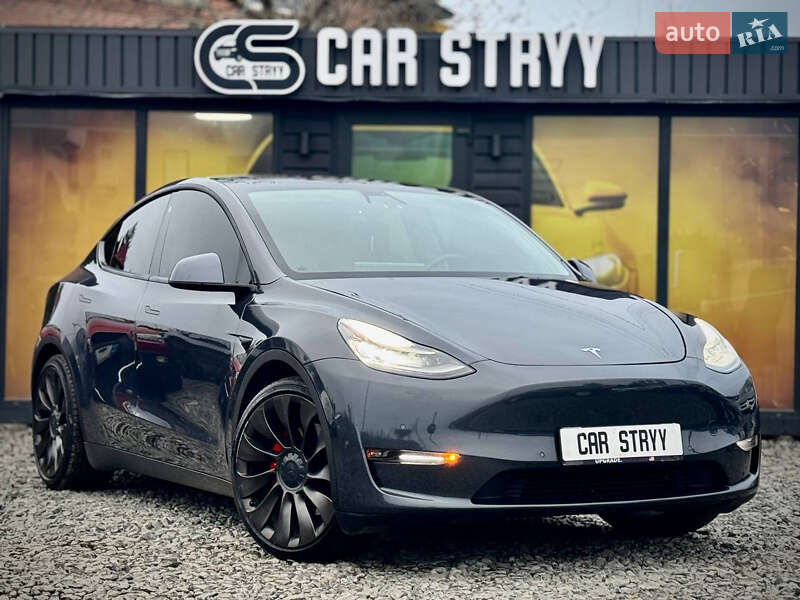Tesla Model Y 2021