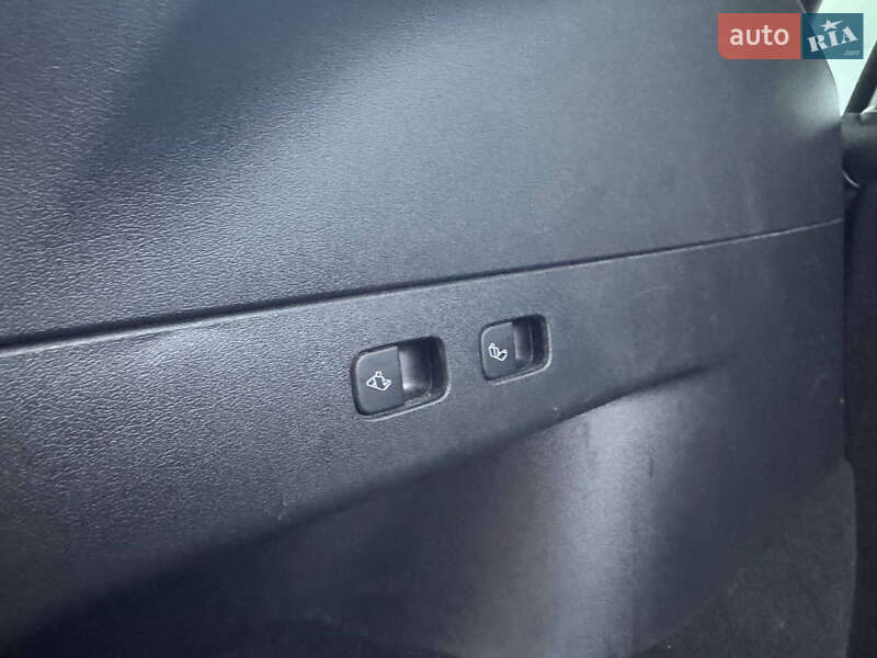 Внедорожник / Кроссовер Tesla Model Y 2021 в Стрые фото 45 Внедорожник / Кроссовер Tesla Model Y 2021 в Стрые