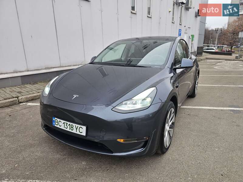 Внедорожник / Кроссовер Tesla Model Y 2023 в Львове