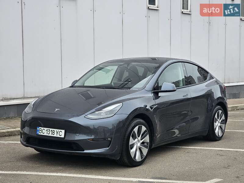 Внедорожник / Кроссовер Tesla Model Y 2023 в Львове