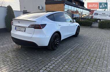 Внедорожник / Кроссовер Tesla Model Y 2023 в Ужгороде
