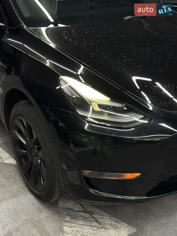 Внедорожник / Кроссовер Tesla Model Y 2021 в Одессе