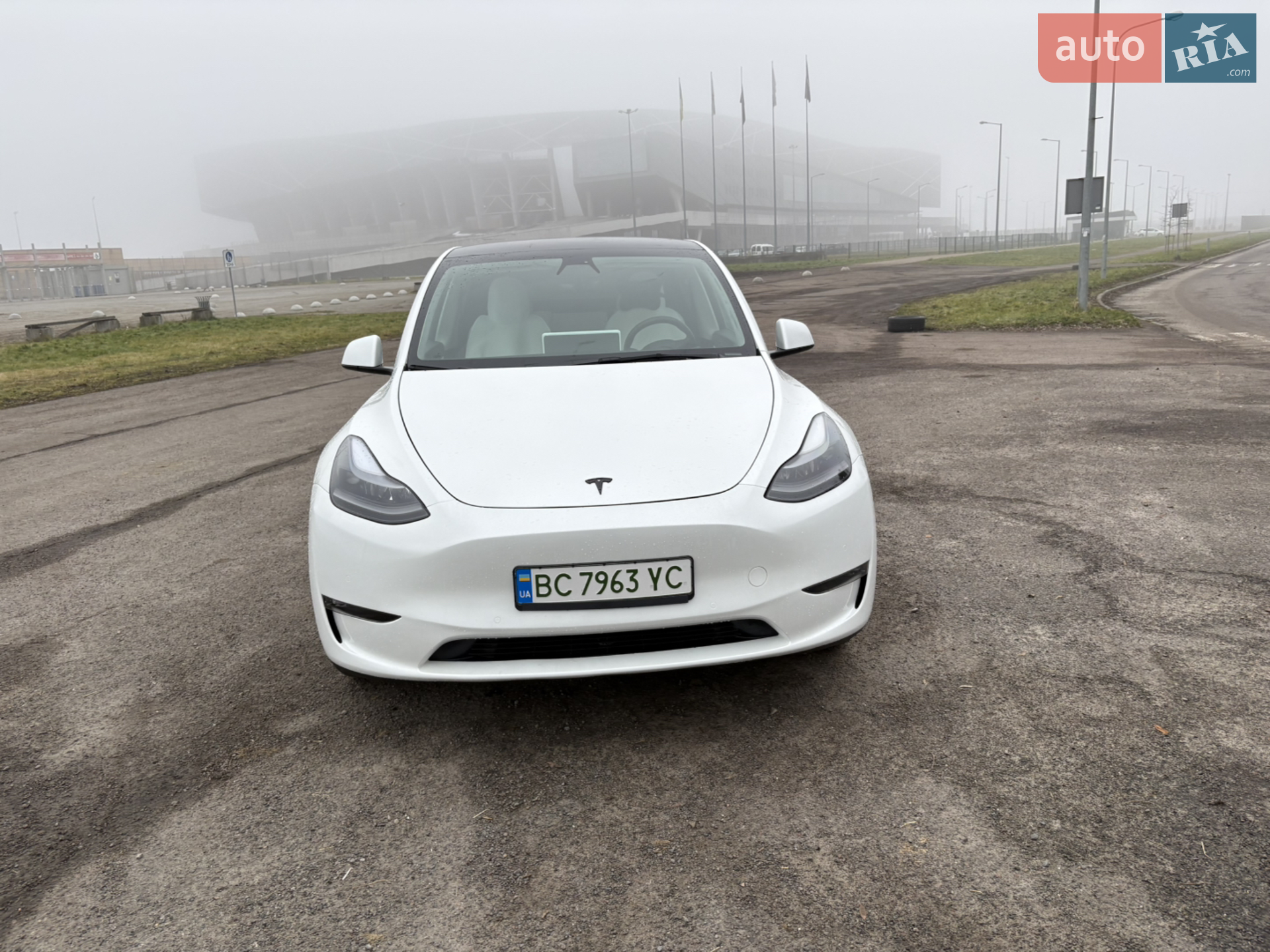 2021 Tesla Model Y - мініатюра 3
