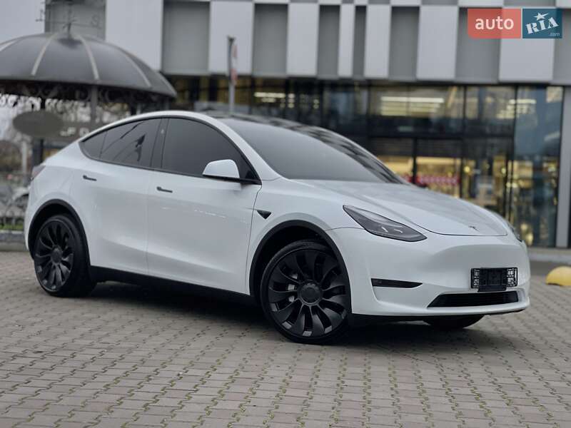 Внедорожник / Кроссовер Tesla Model Y 2023 в Одессе