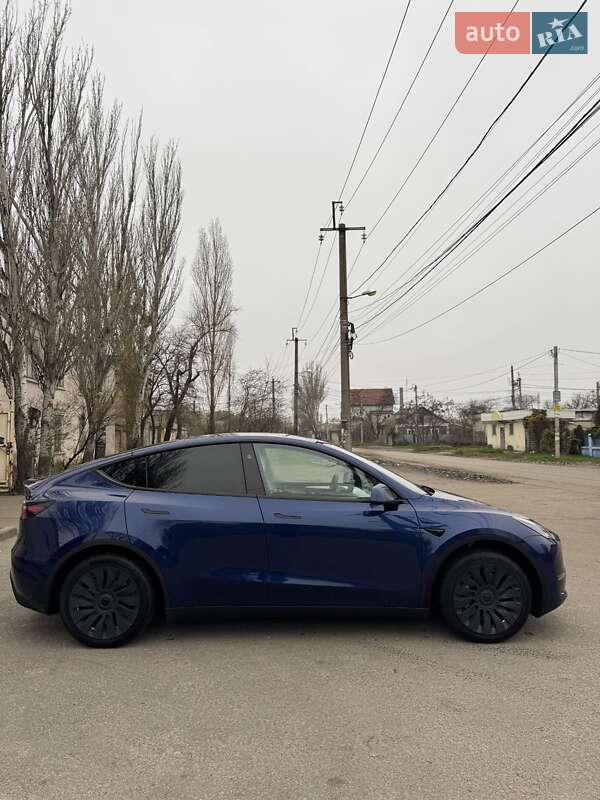 Внедорожник / Кроссовер Tesla Model Y 2024 в Одессе фото 4 Внедорожник / Кроссовер Tesla Model Y 2024 в Одессе