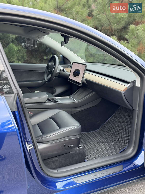 Внедорожник / Кроссовер Tesla Model Y 2022 в Днепре фото 34 Внедорожник / Кроссовер Tesla Model Y 2022 в Днепре