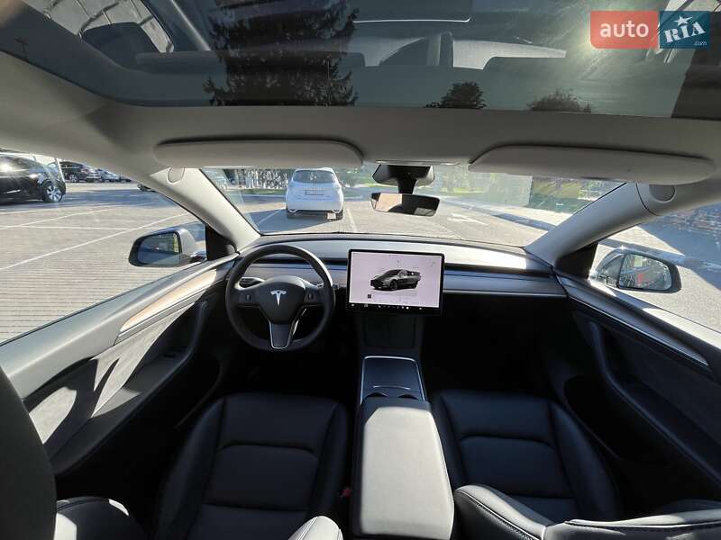 Внедорожник / Кроссовер Tesla Model Y 2023 в Луцке