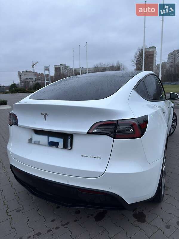 Внедорожник / Кроссовер Tesla Model Y 2021 в Харькове