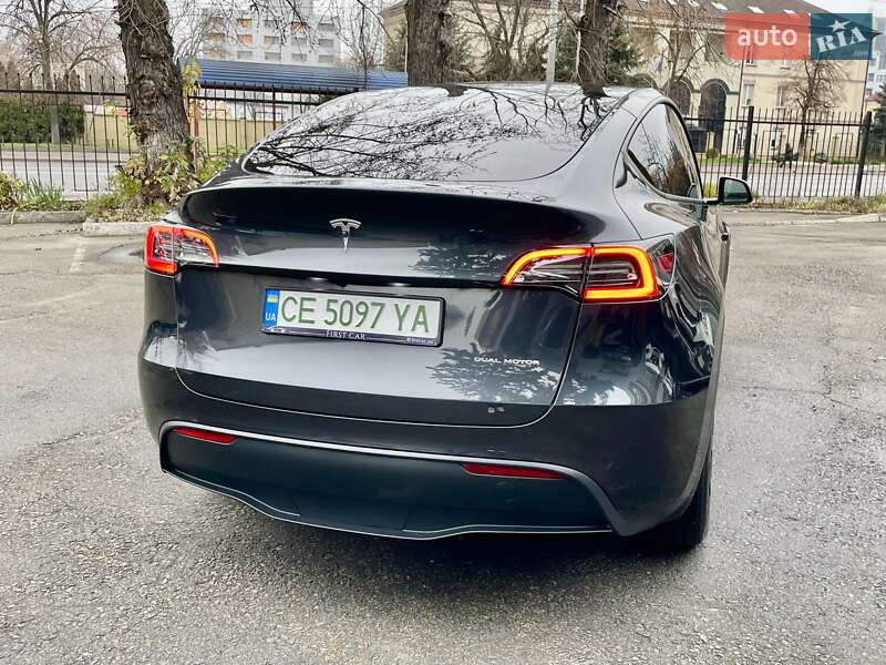 Внедорожник / Кроссовер Tesla Model Y 2024 в Киеве фото 9 Внедорожник / Кроссовер Tesla Model Y 2024 в Киеве