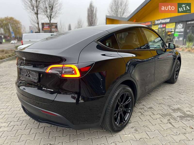Внедорожник / Кроссовер Tesla Model Y 2024 в Киеве фото 8 Внедорожник / Кроссовер Tesla Model Y 2024 в Киеве
