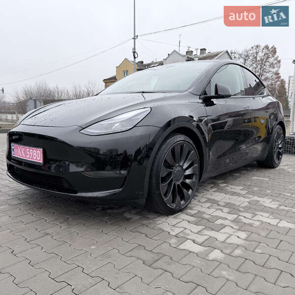 Внедорожник / Кроссовер Tesla Model Y 2023 в Львове фото 3 Внедорожник / Кроссовер Tesla Model Y 2023 в Львове
