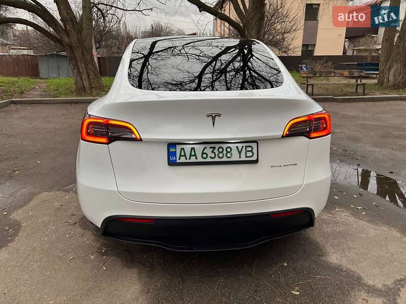 Внедорожник / Кроссовер Tesla Model Y 2023 в Киеве фото 6 Внедорожник / Кроссовер Tesla Model Y 2023 в Киеве